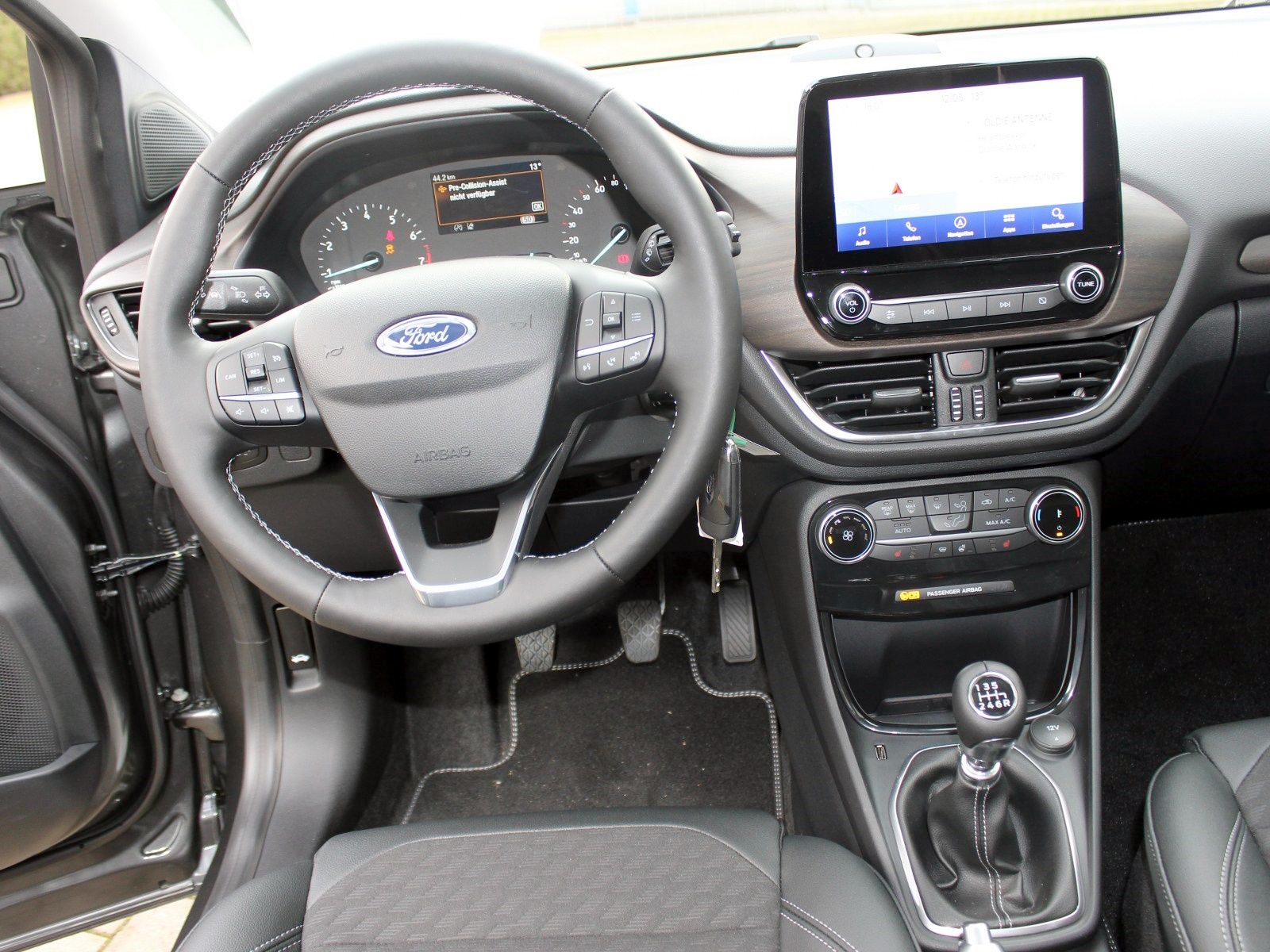 Fahrzeugabbildung Ford Puma Titanium X