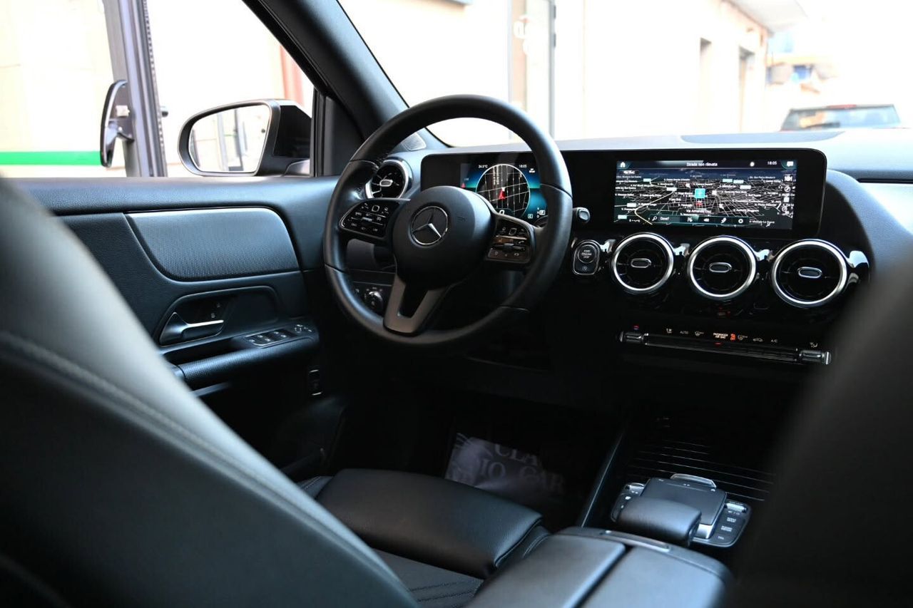 Mercedes-Benz Mercedes-benz GLA 200 d Automatic Sport Plus imagem 2