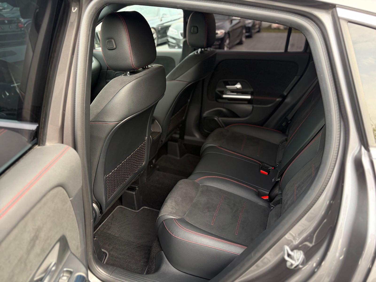 MERCEDES-BENZ GLA 200 163CH AMG LINE