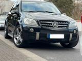 Mercedes-Benz ML 63 AMG 4MATIC AMG - Mercedes-Benz ML-Klasse mit LPG-Antrieb