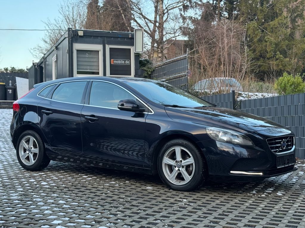 Angebot ansehen Volvo V40