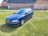 Volvo V40 1.8 - S - gebrauchte Volvo V40 aus dem Jahr 2000