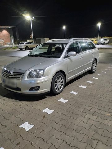 Toyota Verkaufe Toyota Avensis