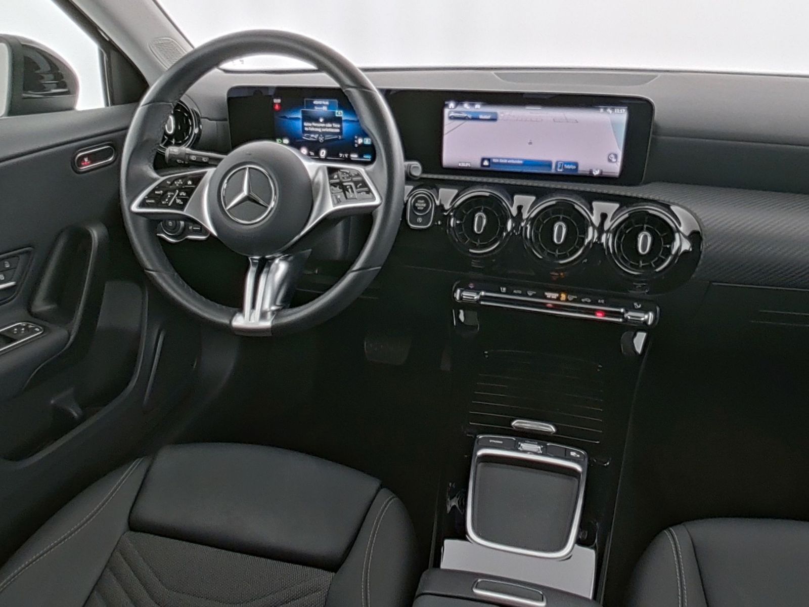 Mercedes-Benz A 180 - Bild 17