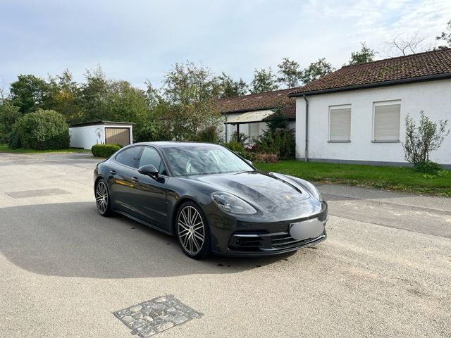 Porsche Panamera 4S Diesel Chrono