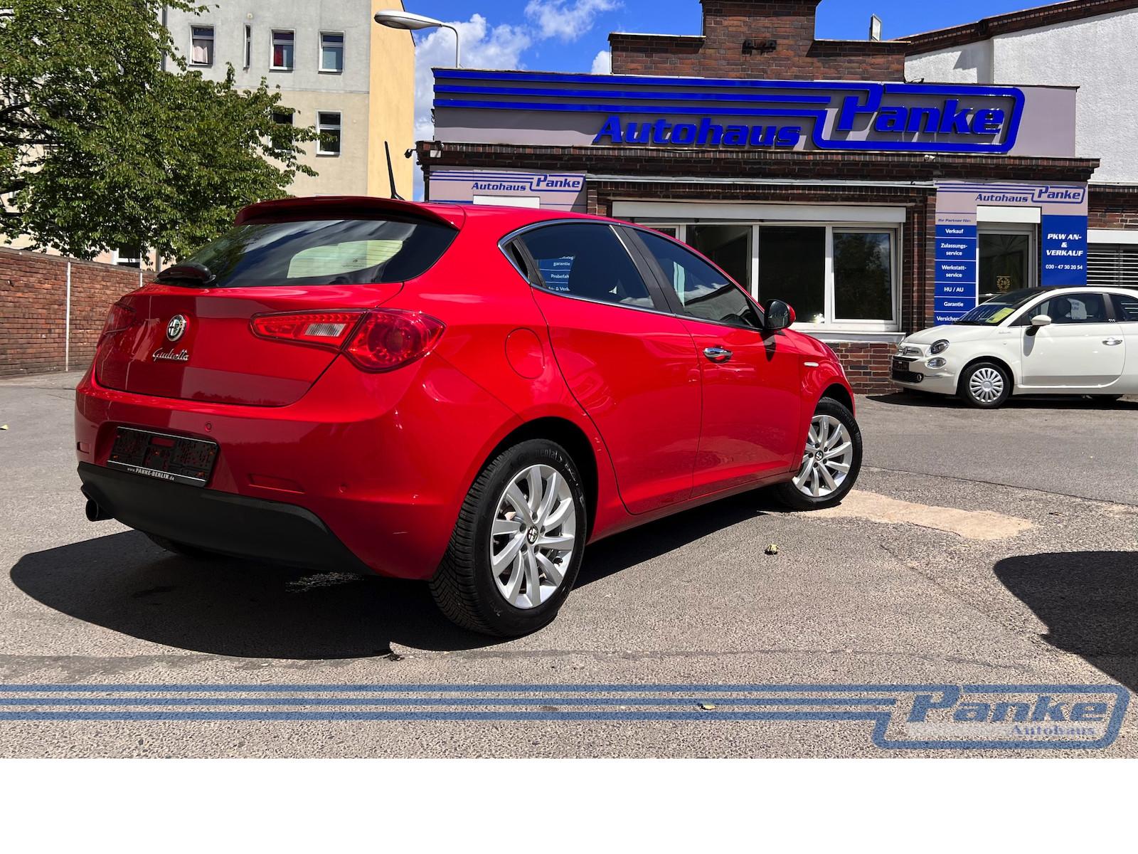 Alfa Romeo Giulietta Turismo*Pano*Schiebe*Sport*SHZ*Tempo*