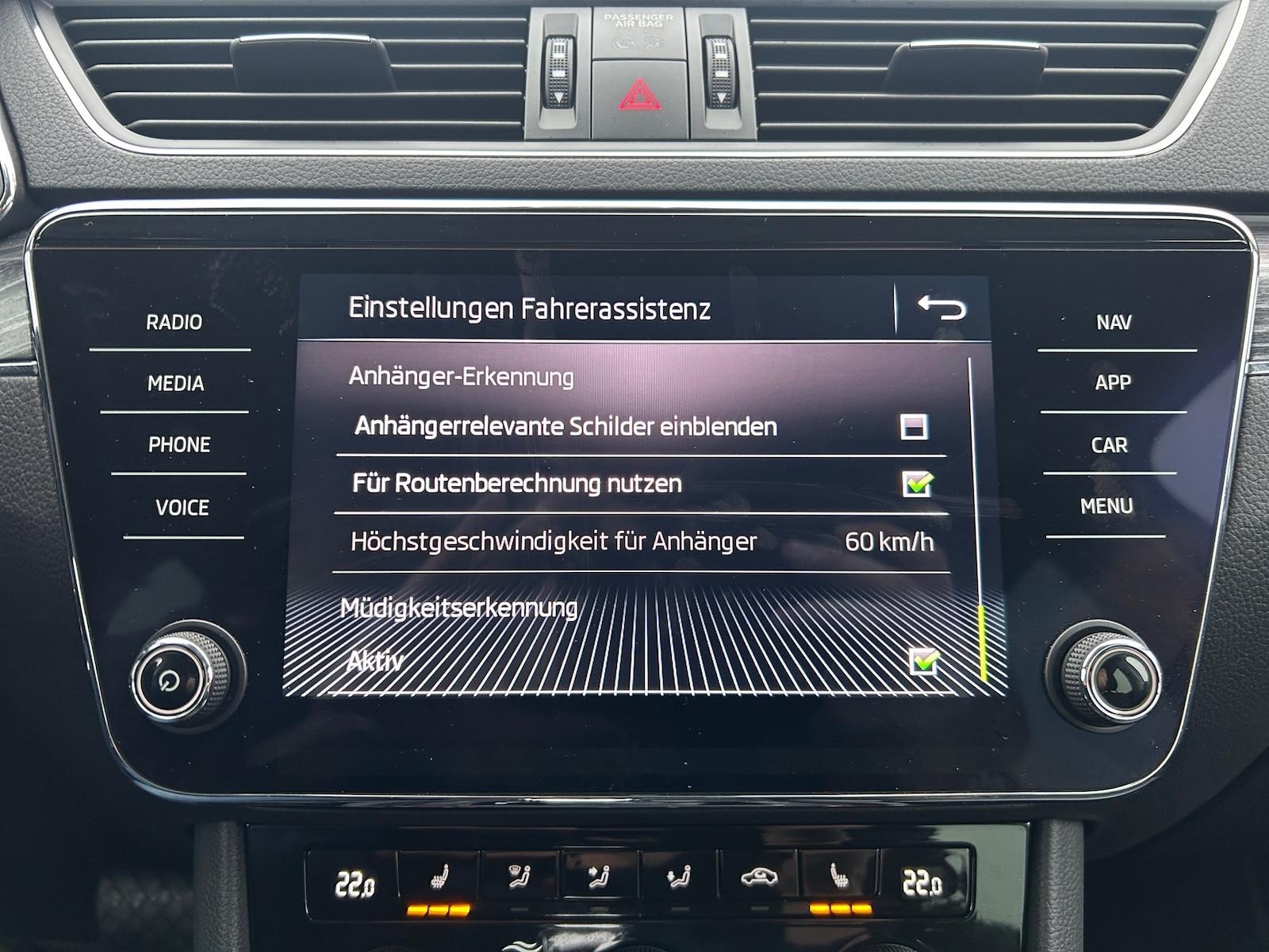 Skoda Superb Style Automatik dig.Cockpit*AHK*Leder*PDC, миниатюра 27
