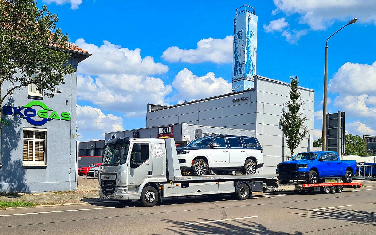 showroom-image-main