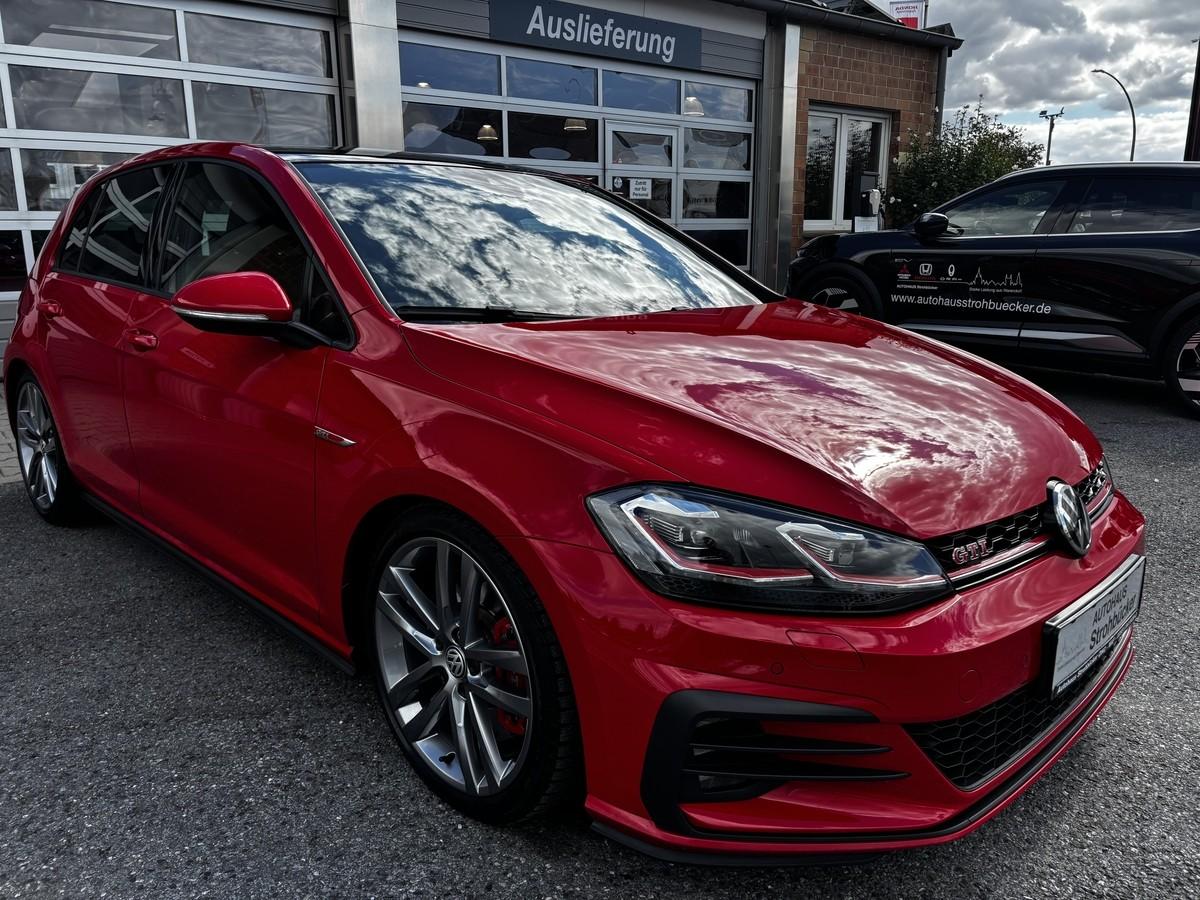 Volkswagen Golf 2.0 TSI OPF DSG Performance *Panorama*