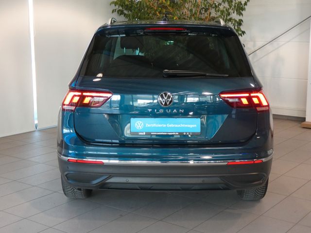 Tiguan 1.5 TSI Active DSG AHK NAVI el.Heckklappe
