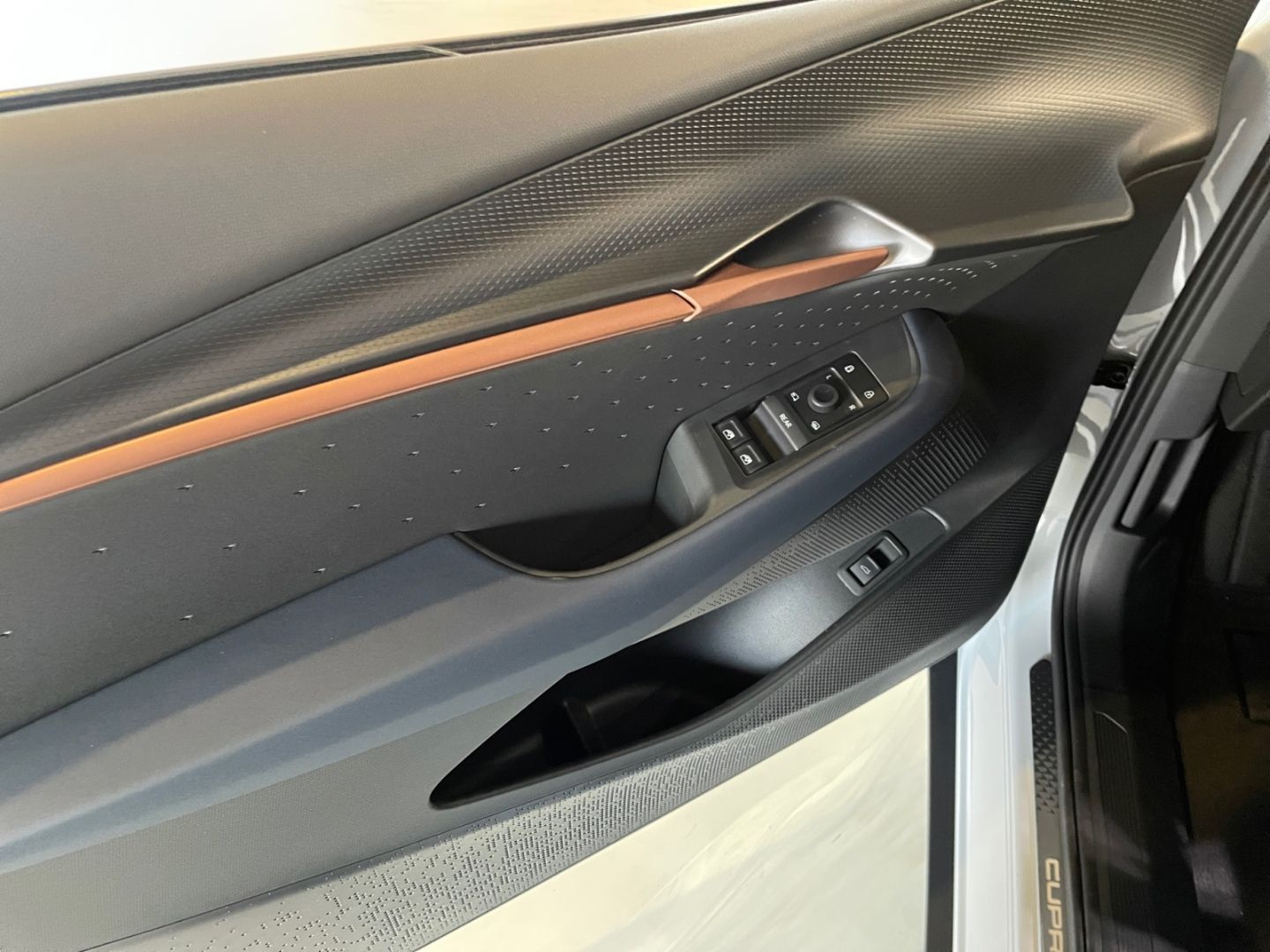 Cupra Tavascan - Bild 21