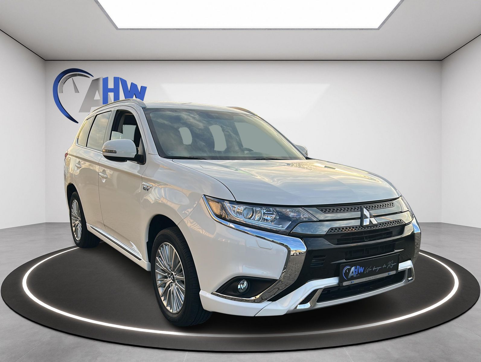 Fahrzeugabbildung Mitsubishi Outlander 2.4 Plug-In Hybrid
