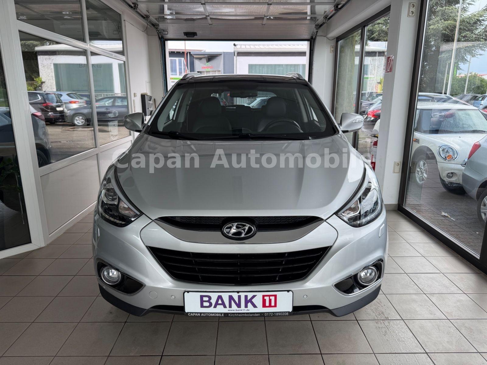 Hyundai ix35 Style 1.Hand/Scheckheft/Navi/Xenon/Leder/E5