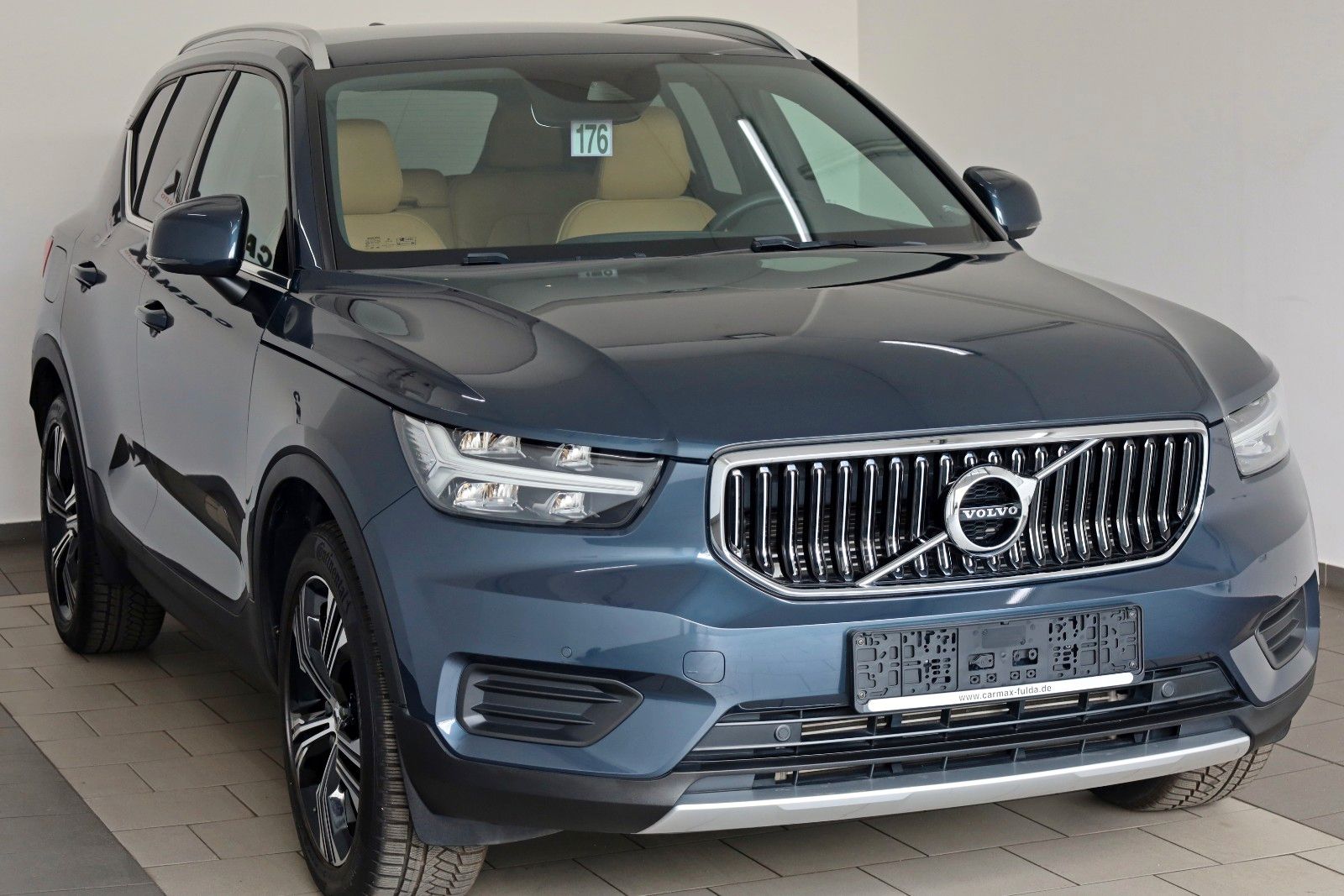 Fahrzeugabbildung Volvo XC40 T4 Inscription,Leder,Navi,LED,Kamera,AHK