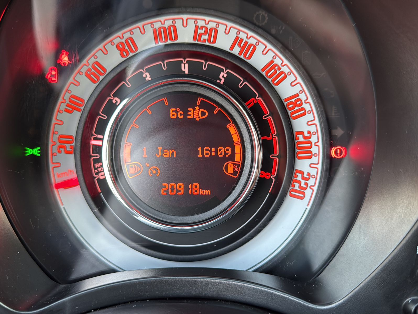 Fahrzeugabbildung Fiat 500 Lounge