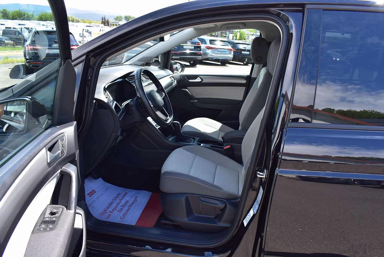 Volkswagen Touran Comfortline IQ.LIGHT+Kamera+7-Sitzer+ACC, миниатюра 7