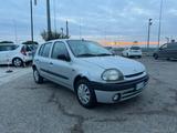 Renault RENAULT Clio 1.2CAT 5p. RT - Renault Clio: Rt