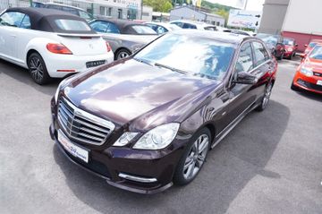Mercedes E 300 - 12