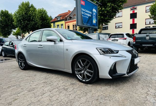 Lexus IS 300h F-Sport Mark Levinson Navi Kamera SH PDC