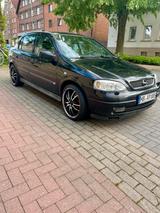 Opel astra 2.2 diesell mitt TUV - Opel Astra aus 2002 mit Diesel-Antrieb