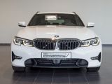 BMW 330 i xDrive Touring Sport Line+ACC+Laserlicht - BMW 330: Kombi, 330i Xdrive