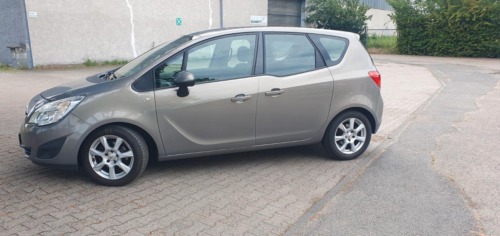 Opel Meriva B Edition