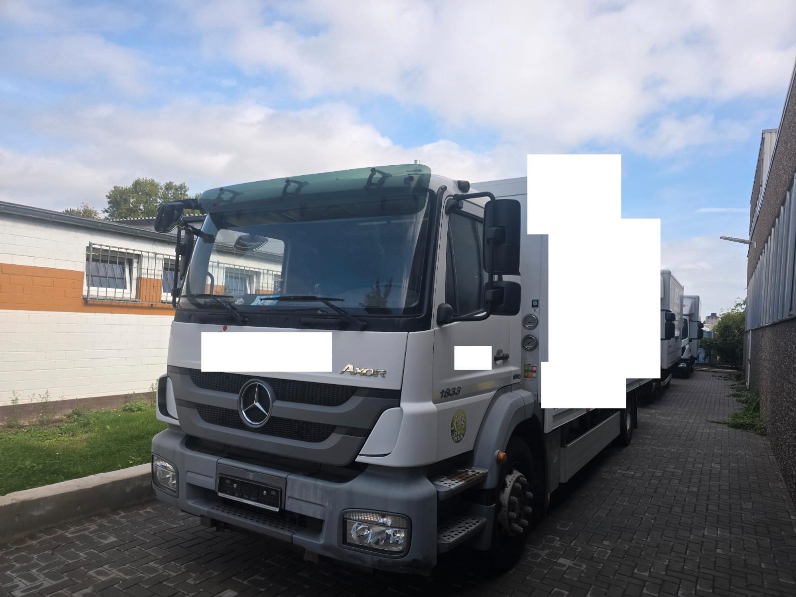 Mercedes-Benz Axor 1833