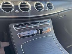 Fahrzeugabbildung Mercedes-Benz E 450 E 450 4Matic AMG PAKET TOP AUSSTATTUNG