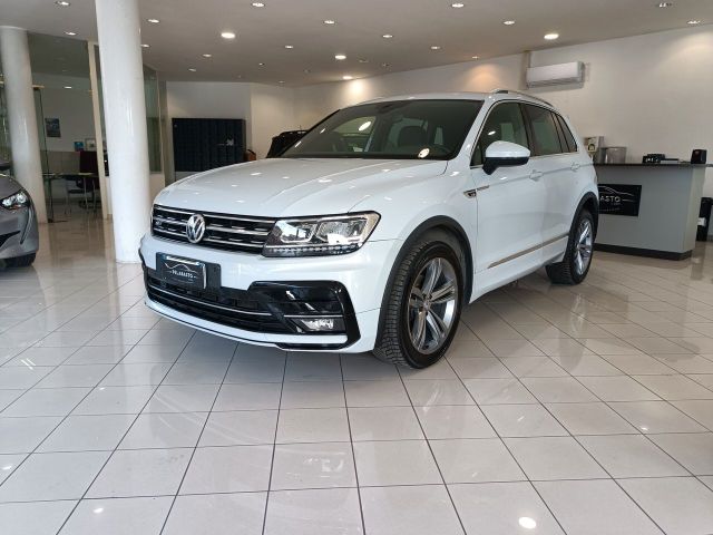 Volkswagen Tiguan 2.0 TDI SCR DSG 4MOTION Sport 