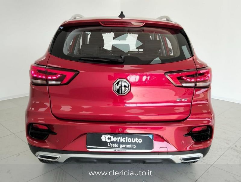 MG ZS