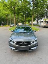 Opel Astra dsports Tourer+ - Opel Astra mit CNG-Antrieb