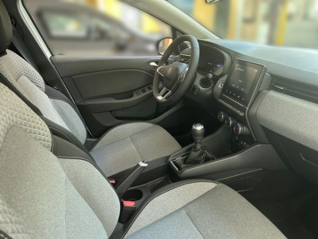 Fahrzeugabbildung Renault Clio V Evolution TCe 90 KLIMA+SHZ+KAMERA+KEYLESS