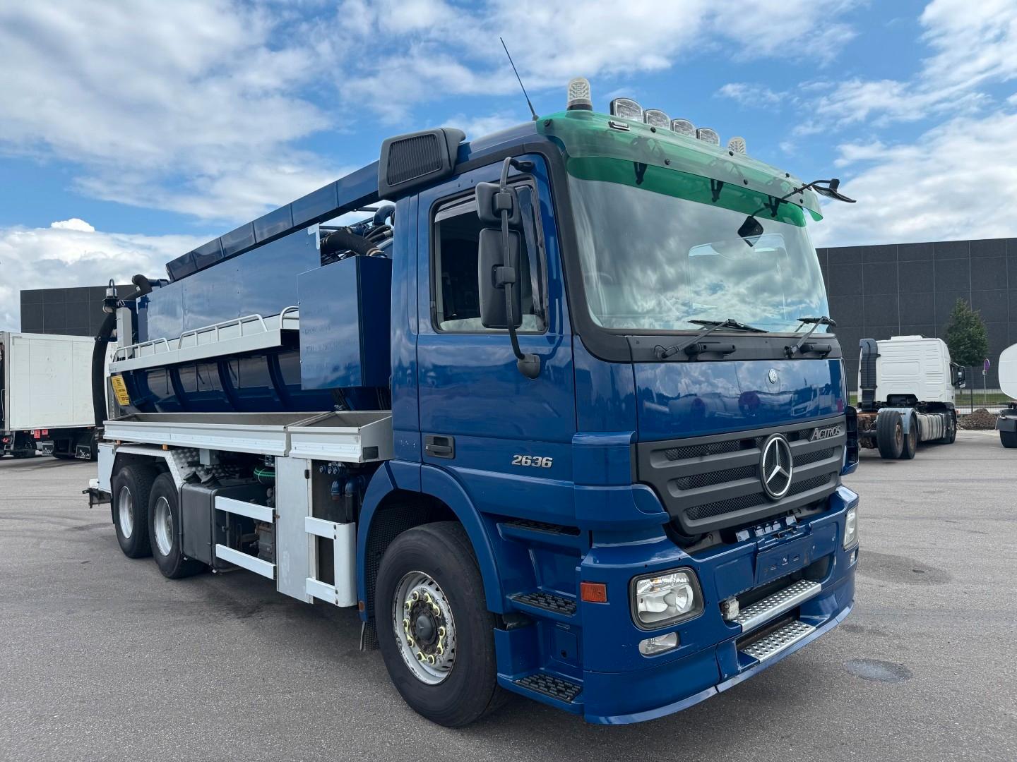 Mercedes-Benz Actros 2636 6x4 RHD Hvidtved Larsen Flexline 312