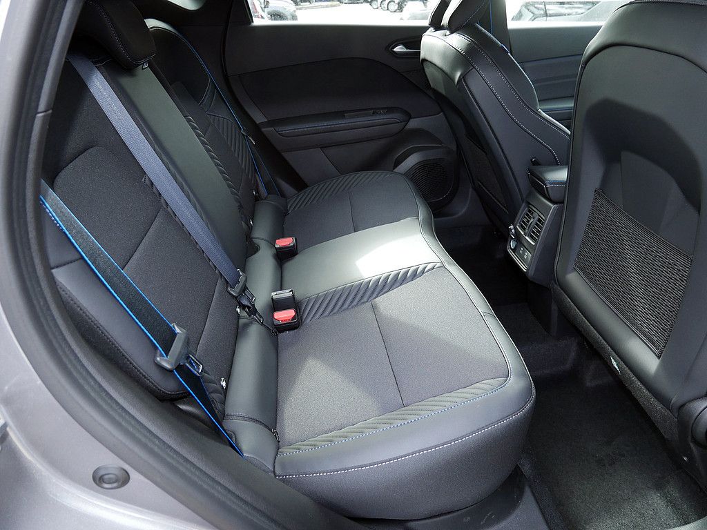 Fahrzeugabbildung Renault Captur Esprit Alpine E-Tech Full Hybrid 160