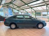 Skoda Octavia 1.6 Lim. Ambiente | AUTOMATIK | PDC | - Skoda Octavia mit Benzin-Antrieb: Limousine, 1.6
