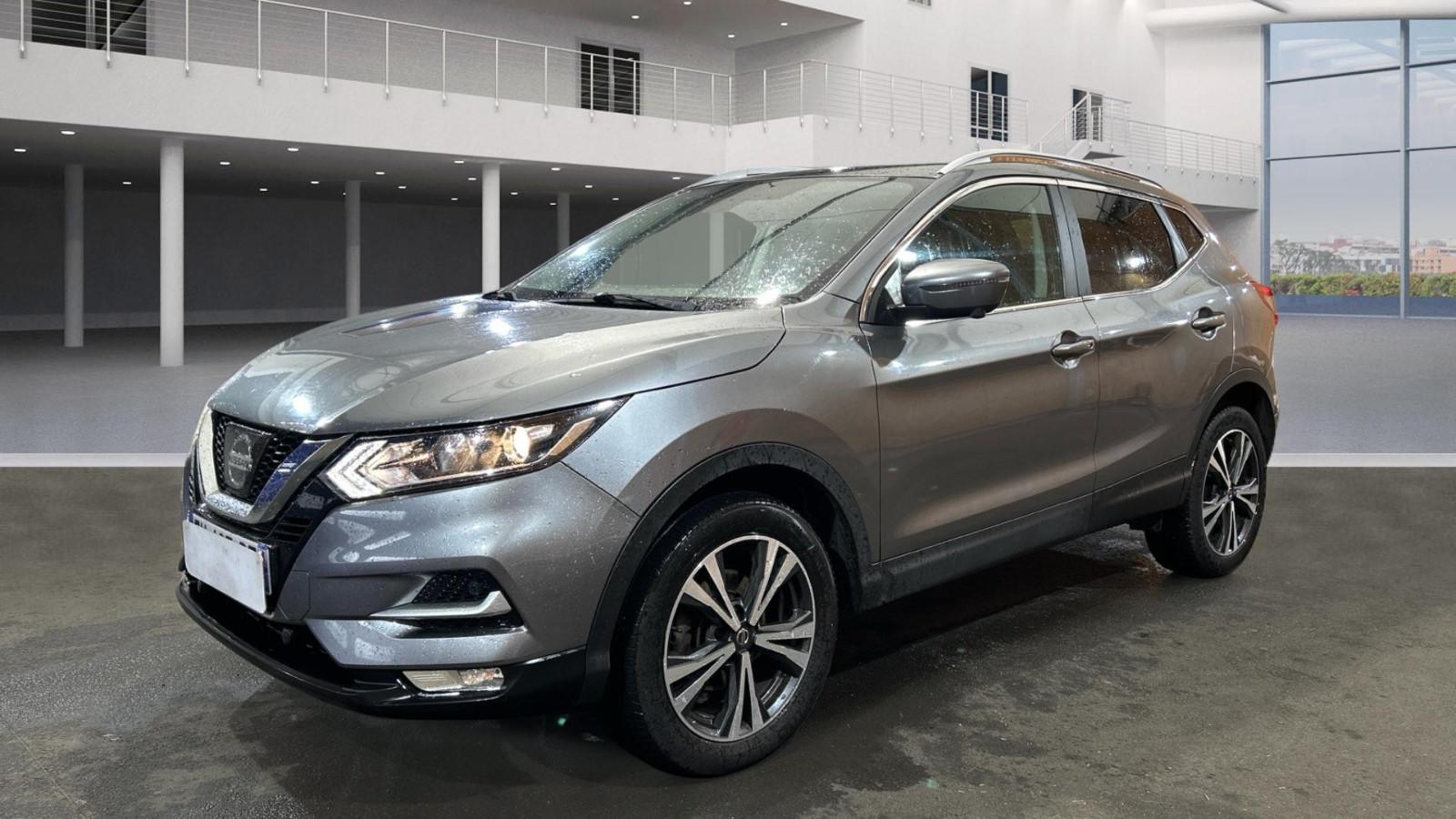 Nissan Qashqai 1.6 dCi 130 Xtronic N-Connecta Pano,Teil
