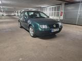 Volkswagen VW Bora 1.6 Highline - Volkswagen Bora: Highline