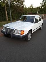 Mercedes-Benz W124    200 Diesel  - Mercedes-Benz mit Diesel-Antrieb: W124