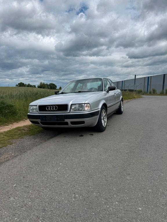 Audi 80