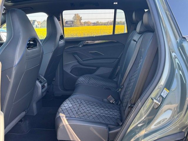 Tayron R-Line 1.5 TSI eHybrid AHK PANO HUD H&K