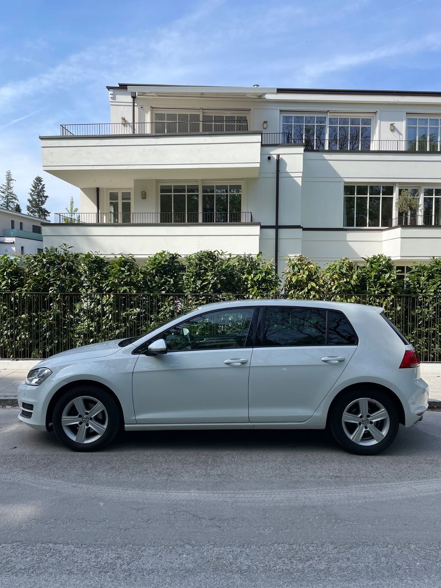 VW Golf