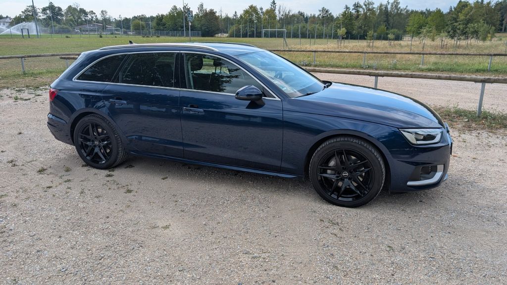Image of Audi A4