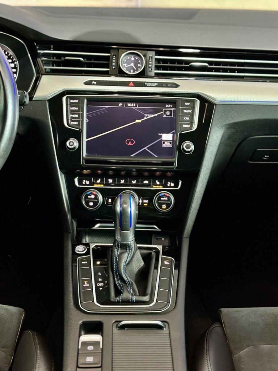 Fahrzeugabbildung Volkswagen Passat Lim. GTE 1,4TSI *DSG*AHK*Standh*ACC*Sound