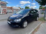 Volkswagen Sharan Highline BMT/LEDER/XENON/PANO/NAVI/ - Volkswagen Sharan aus 2012