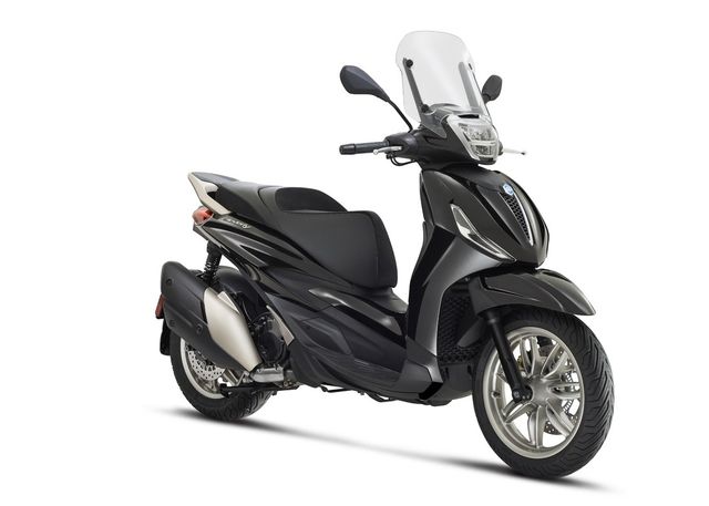 Piaggio Beverley 400 schwarz nero