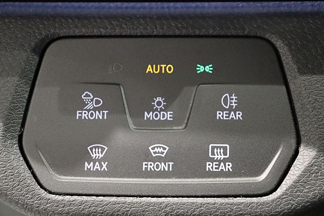 ID.5 Pure 125kW AHK Wärmep. EasyOpen&Close IQ.LI