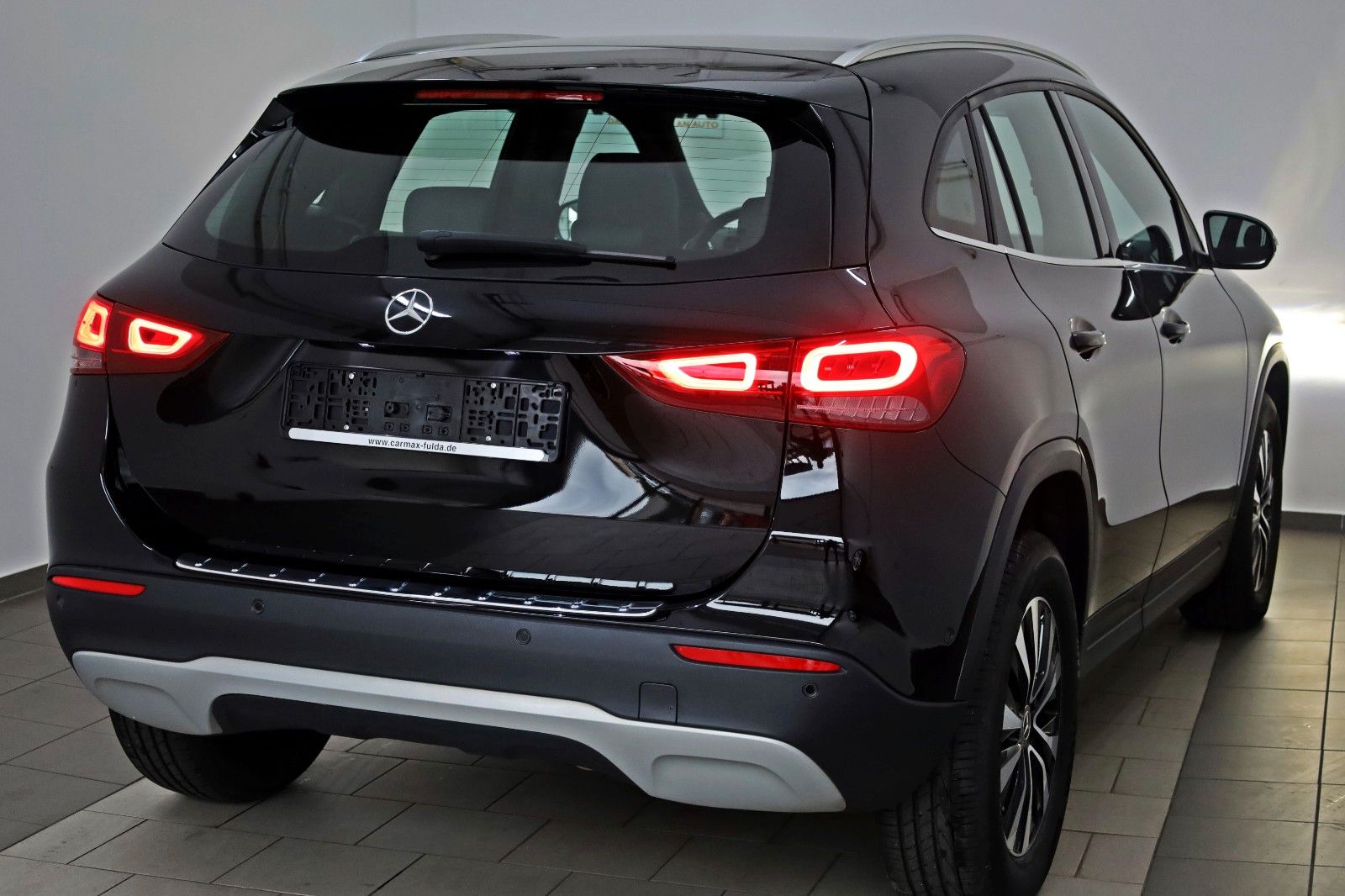 Fahrzeugabbildung Mercedes-Benz GLA 200 d, Style T.Leder,Navi,LED,SH,Kamera,DAB
