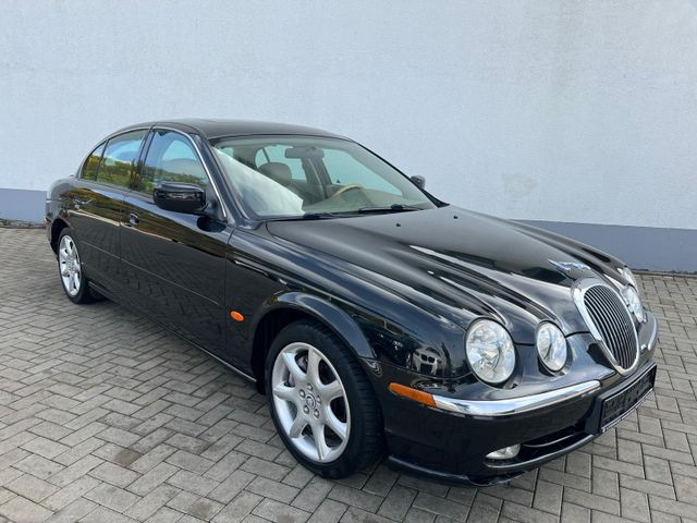 Jaguar S-Type 3 Liter V6 Sport