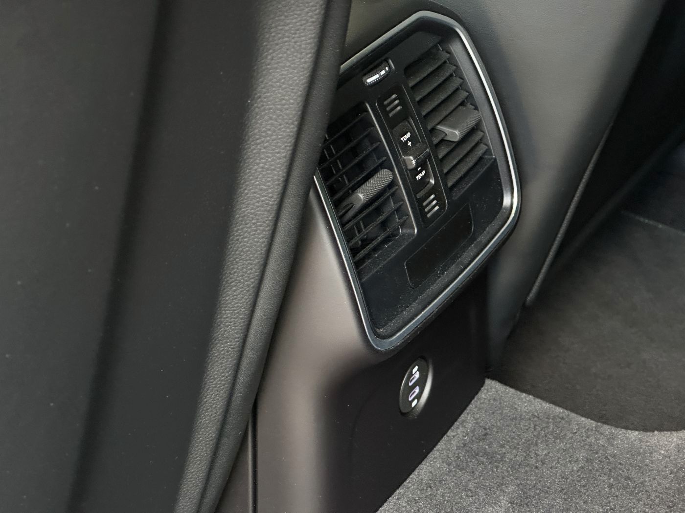 Porsche Macan GTS PCCB BOSE Race-Tex 360° foto 22