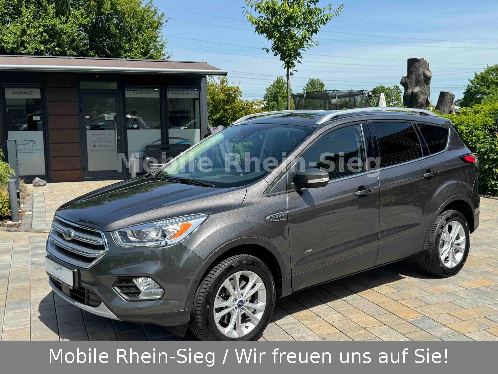 Ford Kuga Titanium 2.0 TDCI *4x4*AHK*Pano*ACC*